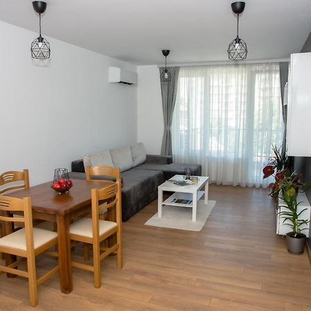 Apartament Intense Благоэвгард Экстерьер фото